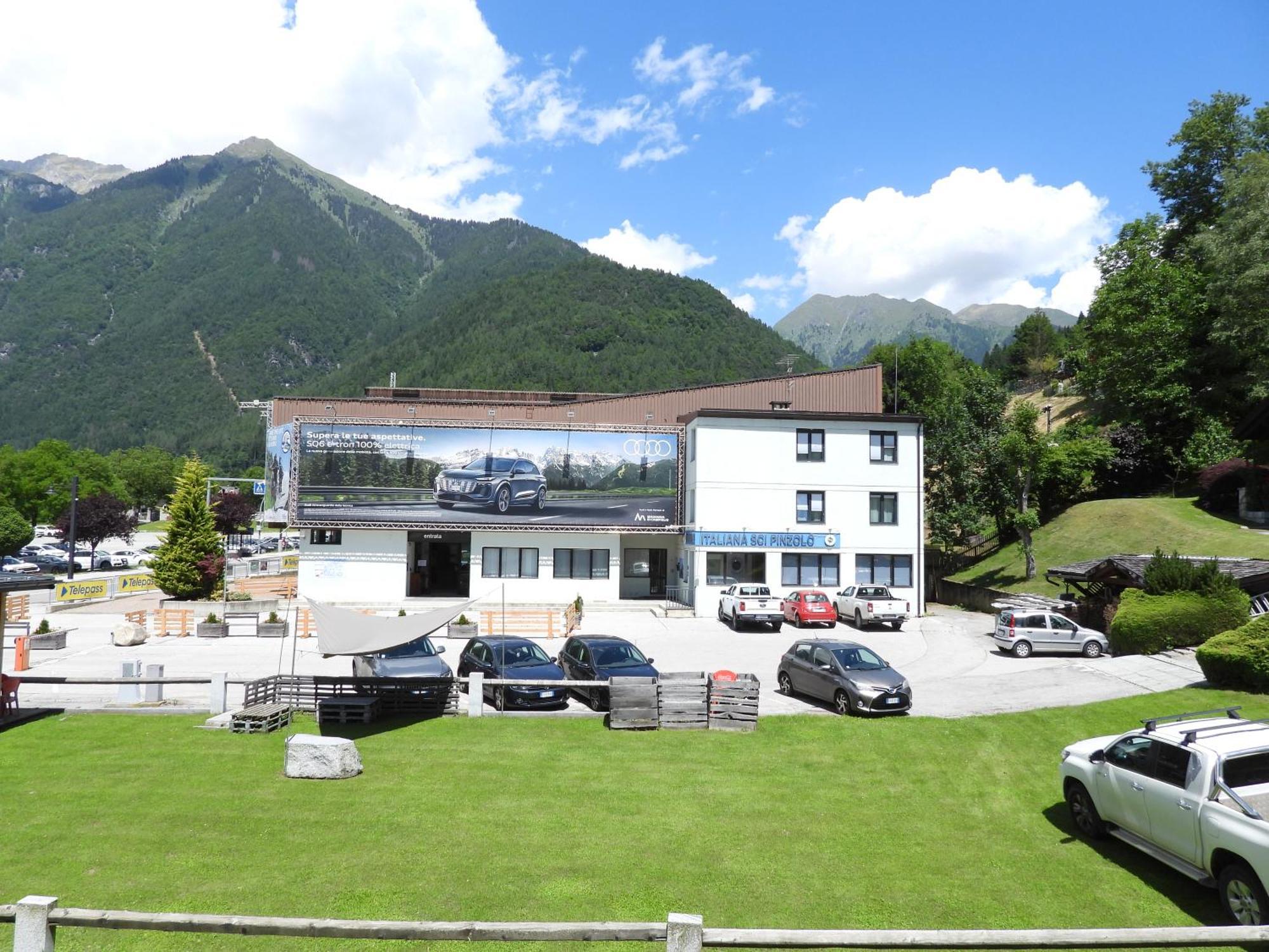 Hotel Garni Maffei Pinzolo Exterior photo